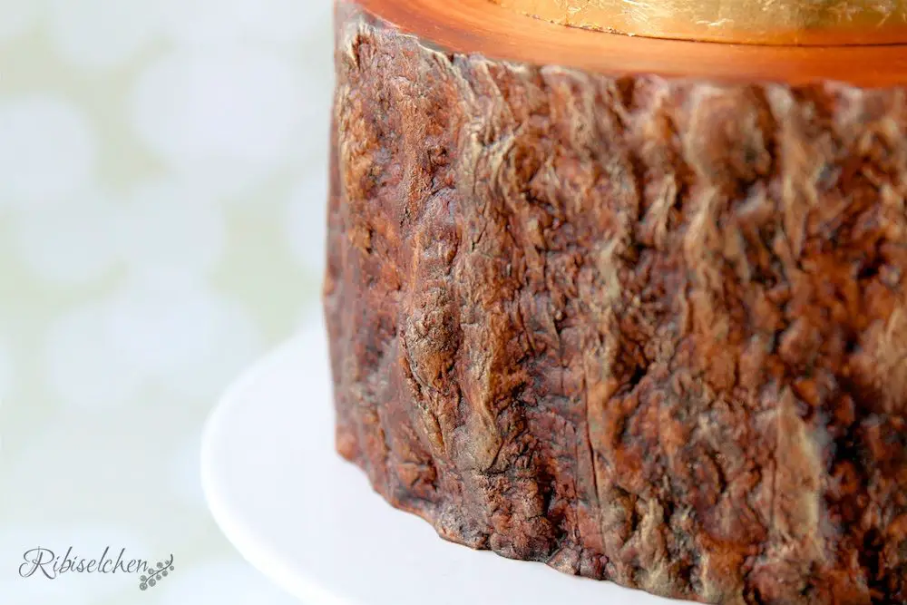 Baumstammtorte - Tree trunk cake